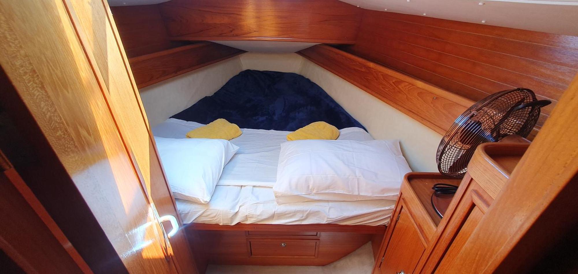 Coriandre 2 - Dormir Sur Un Grand Voilier 9 Personnes By Nuits Au Port La Rochelle  Luaran gambar